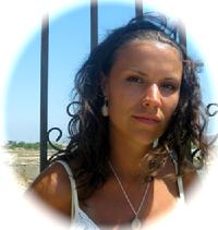 Stone_jewellery_for_good_luck